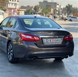 نيسان ألتيما